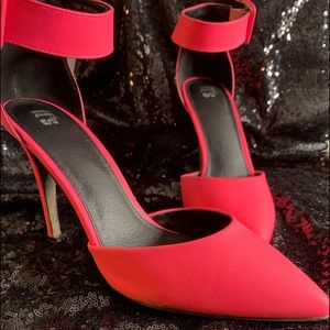 It’s Fashion Vital Pink Heels